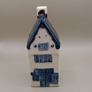 K.L.M Vintage Blue and White Delft Style Ceramic Art